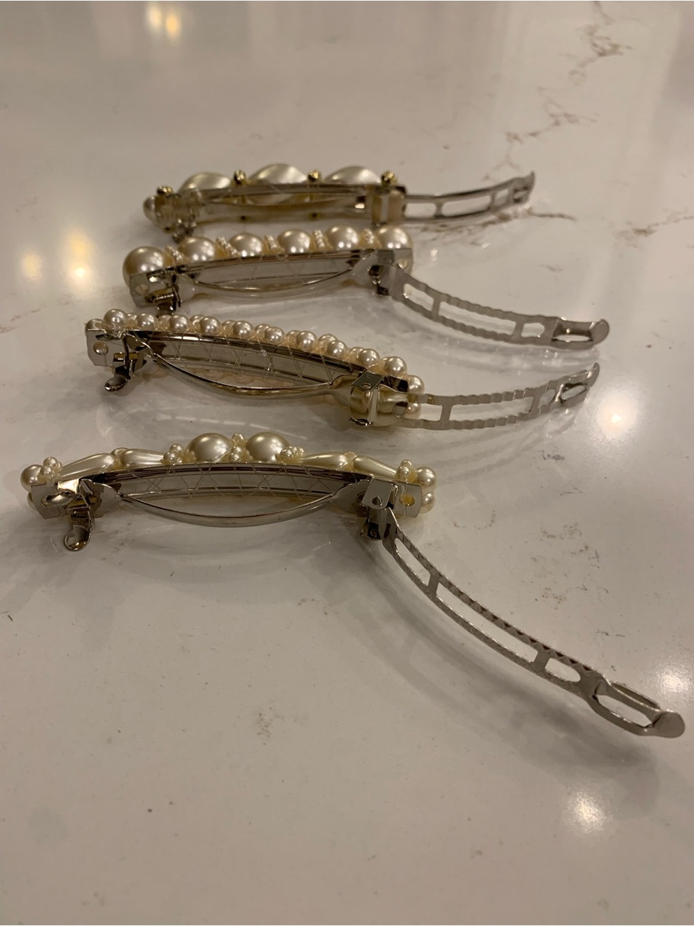 Vintage Hair Clips Set Of (4)  Fancy Beaded Hair Barrettes 3”  estimated late - Picture 6 of 6